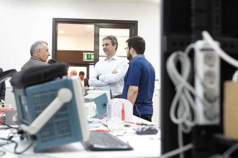 Μητσοτάκης από την Δράμα: Με την κυβέρνηση ΣΥΡΙΖΑ-ΑΝΕΛ φτάσαμε στο σημείο να τιμωρούμε την εργασία [εικόνες] | iefimerida.gr 4