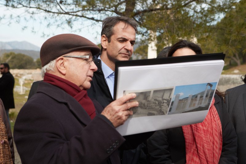 Μητσοτάκης από Επίδαυρο: Η Ελλάδα θα σηκώσει ξανά ψηλά το κεφάλι -Θα ανακτήσει το κύρος της [εικόνες] | iefimerida.gr 5