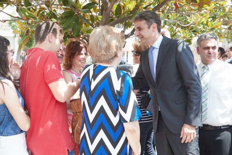 Τι απάντησε ο Μητσοτάκης σε πολίτη που του είπε «δώσ' τα όλα», στο Κιλκίς [εικόνες] | iefimerida.gr 0