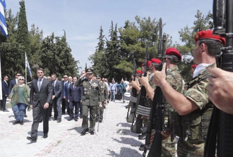 Τι απάντησε ο Μητσοτάκης σε πολίτη που του είπε «δώσ' τα όλα», στο Κιλκίς [εικόνες] | iefimerida.gr 5