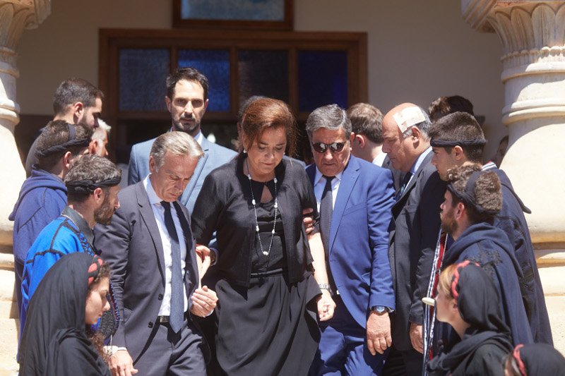 Κωνσταντίνος Μητσοτάκης: Ο αφοσιωμένος Μανούσος, το γράμμα του Γλέζου, οι επικήδειοι, τα ριζίτικα, η κατσούνα -Ο πόνος και η θλίψη μέσα από εικόνες και βίντεο | iefimerida.gr 27