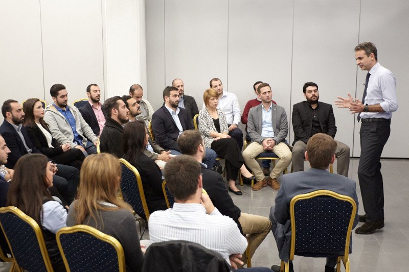 Μητσοτάκης: Πρέπει να πείσουμε τους νέους να ασχοληθούν και πάλι με τα κοινά [εικόνες] | iefimerida.gr 0