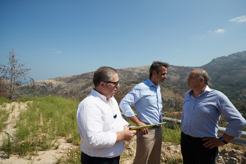 Ο Μητσοτάκης σε περιοδεία -Οδοιπορικό στην Ελλάδα των προβλημάτων [εικόνες] | iefimerida.gr 13