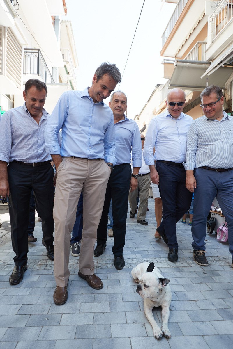 Ο Μητσοτάκης σε περιοδεία -Οδοιπορικό στην Ελλάδα των προβλημάτων [εικόνες] | iefimerida.gr 21