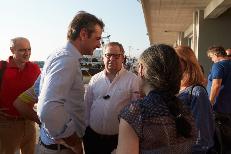 Ο Μητσοτάκης σε περιοδεία -Οδοιπορικό στην Ελλάδα των προβλημάτων [εικόνες] | iefimerida.gr 3