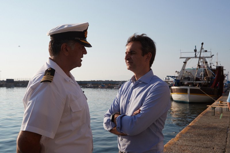 Ο Μητσοτάκης σε περιοδεία -Οδοιπορικό στην Ελλάδα των προβλημάτων [εικόνες] | iefimerida.gr 4