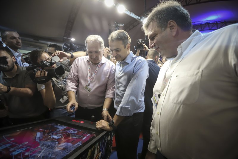 Η βόλτα του Μητσοτάκη στη ΔΕΘ [εικόνες & βίντεο] | iefimerida.gr 7