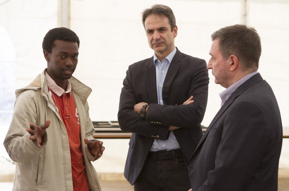 Στον Ελαιώνα ο Μητσοτάκης: Κίνδυνος να μετατραπεί η χώρα σε απέραντο hotspot [εικόνες] | iefimerida.gr 2