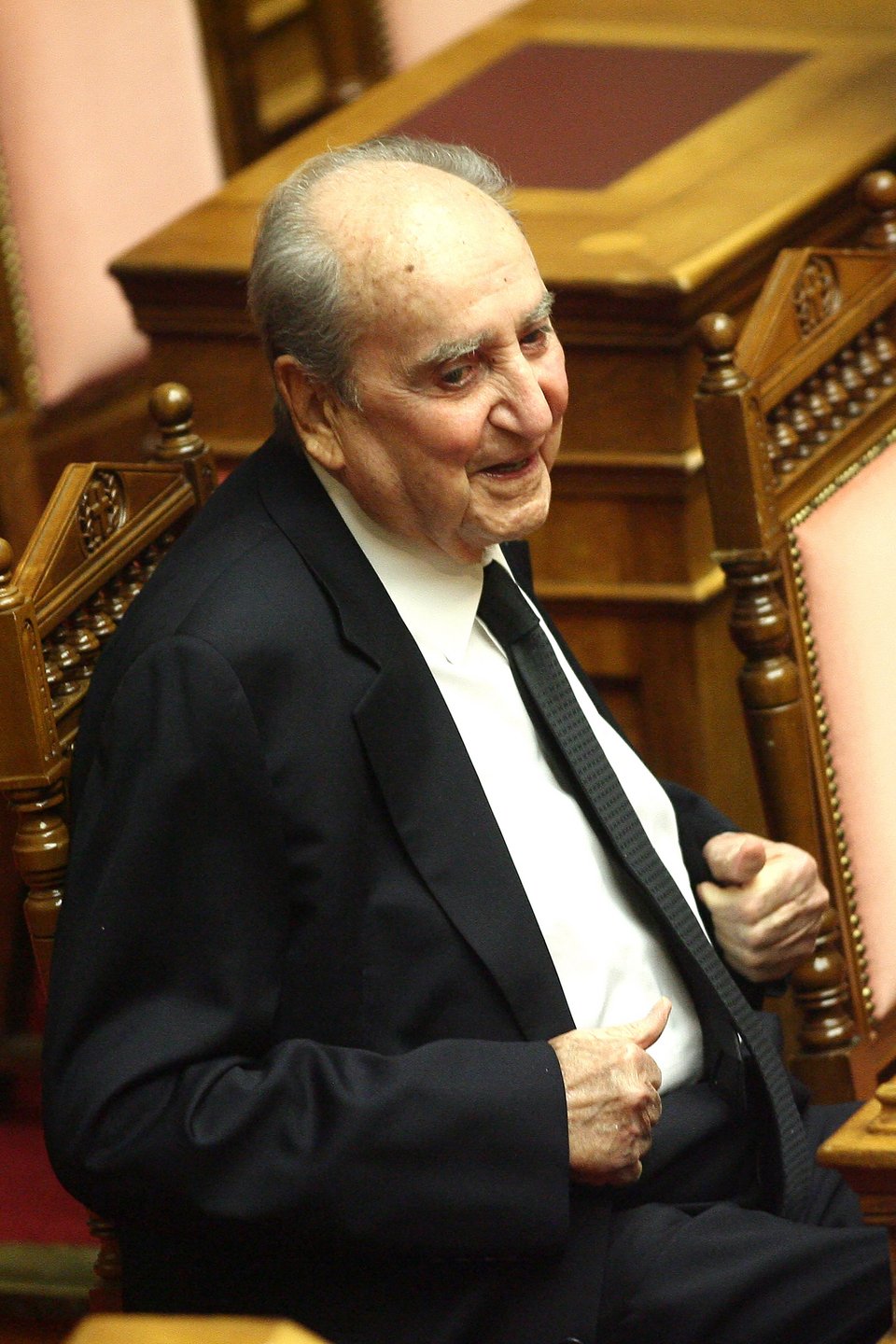 Ο Κωνσταντίνος Μητσοτάκης στη Βουλή με τα παιδιά του: «Ο Τσίπρας ήταν απίστευτος» [εικόνες] | iefimerida.gr 2