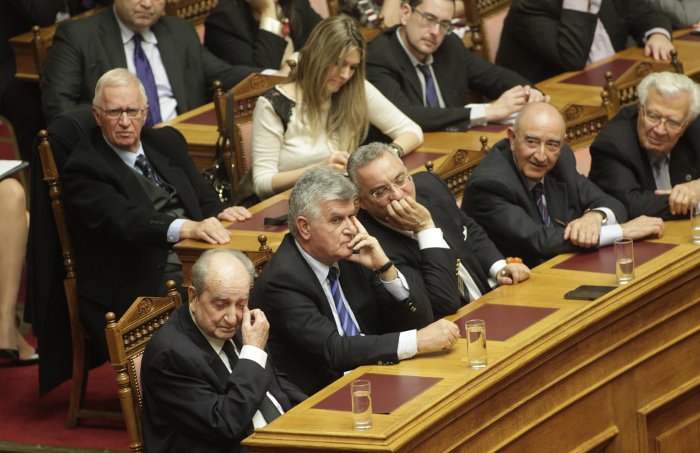 Ο Κωνσταντίνος Μητσοτάκης στη Βουλή με τα παιδιά του: «Ο Τσίπρας ήταν απίστευτος» [εικόνες] | iefimerida.gr 3