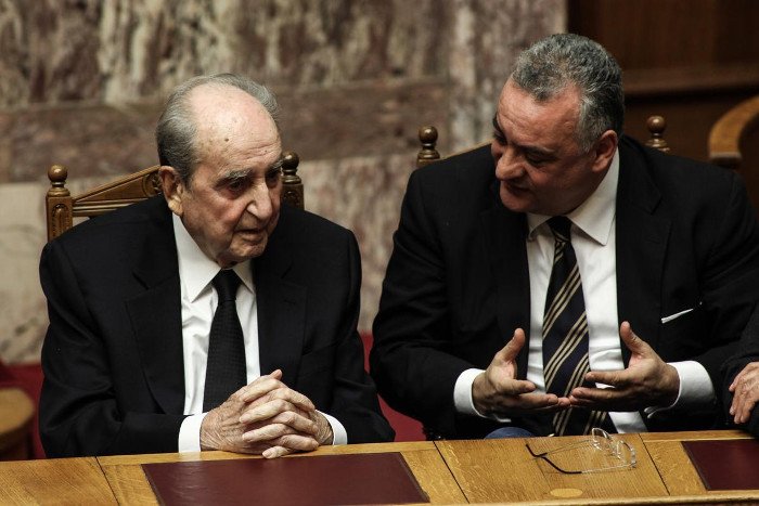 Ο Κωνσταντίνος Μητσοτάκης στη Βουλή με τα παιδιά του: «Ο Τσίπρας ήταν απίστευτος» [εικόνες] | iefimerida.gr 6