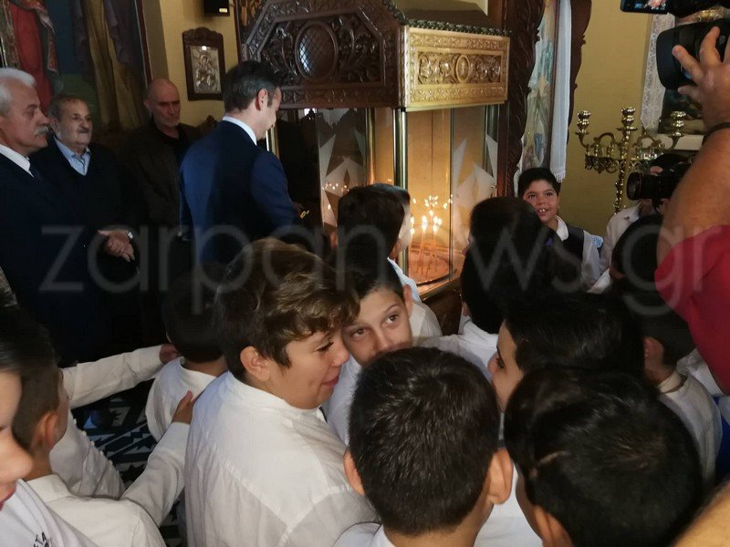 Στον Αποκόρωνα Χανίων ο Μητσοτάκης -Στη δοξολογία και την παρέλαση [εικόνες] | iefimerida.gr 1