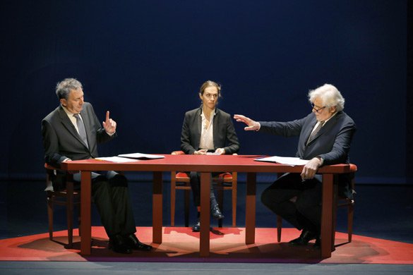 Ενα debate που έγραψε ιστορία: Σιράκ-Μιτεράν -«Σας κοιτάζω στα μάτια και σας αμφισβητώ» [βίντεο] | iefimerida.gr 1