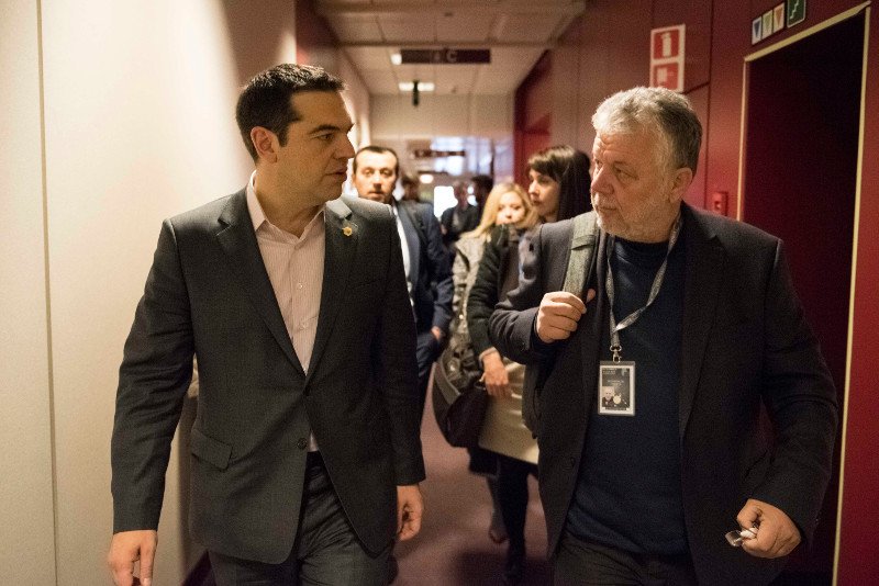 «Ανασχηματισμός» στο Μαξίμου: Εφυγε ο Θοδ. Μιχόπουλος -Aνέλαβε ο Θαν. Καρτερός | iefimerida.gr 0