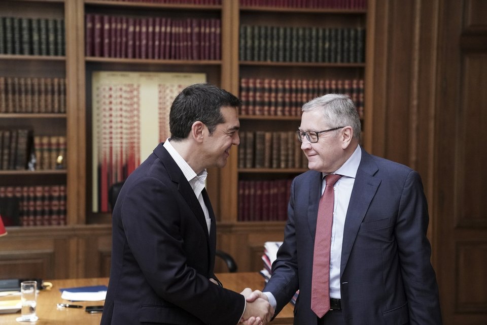 Ρέγκλινγκ: Η Ελλάδα είναι το πρώτο success story της Ευρώπης -Τσίπρας: Νιώθω σαν σκακιστής [βίντεο] | iefimerida.gr 1