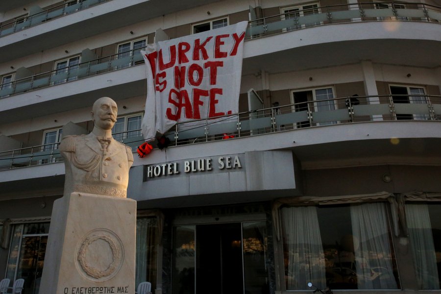 Καρέ καρέ η επαναπροώθηση των μεταναστών από τα ελληνικά νησιά στην Τουρκία [εικόνες] | iefimerida.gr 6