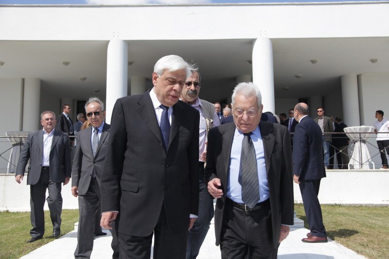 Η ΝΔ στο μνημόσυνο του Κωνσταντίνου Καραμανλή [εικόνες] | iefimerida.gr 1