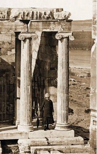 Εκθεση με ρετρό φωτογραφίες του 19ου αιώνα από τα μνημεία της Αθήνας [εικόνες]  | iefimerida.gr 3