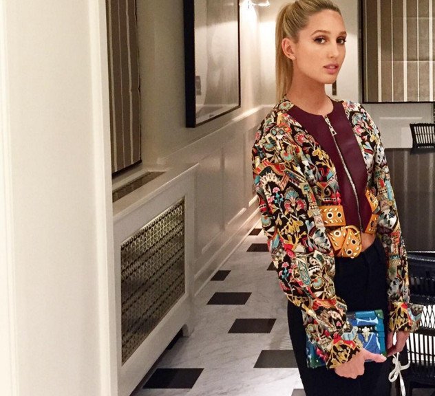 Γιατί η εγγονή του τέως είναι το νέο fashion icon -Ξένα περιοδικά μόδας εξηγούν [εικόνες] | iefimerida.gr 3