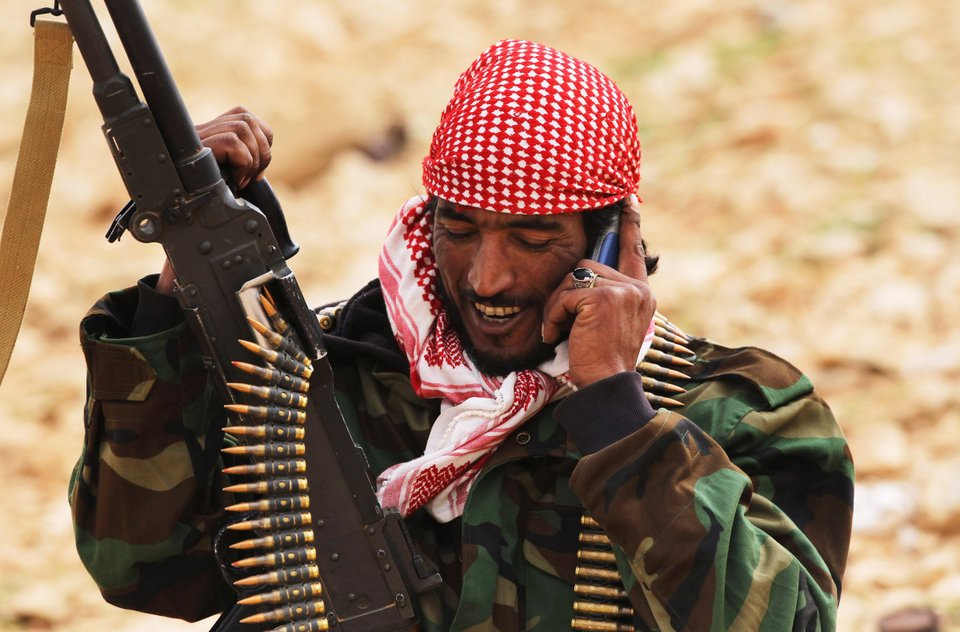 Πώς εξελίχθηκαν τα κινητά τηλέφωνα από το 1916 μέχρι σήμερα -Από το στρατό, στα χέρια όλων [εικόνες] | iefimerida.gr 9