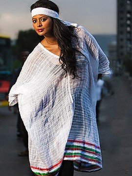 Abugida: Οικος μόδας από την Αιθιοπία βάζει τα γυαλιά στις μεγάλες φίρμες [εικόνες] | iefimerida.gr 4