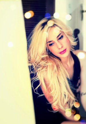 Η εντυπωσιακή Ηπειρώτισσα που εκτός από σέξι μοντέλο και μούσα σχεδιαστών, είναι και δυναμική καθηγήτρια [εικόνες] | iefimerida.gr 2