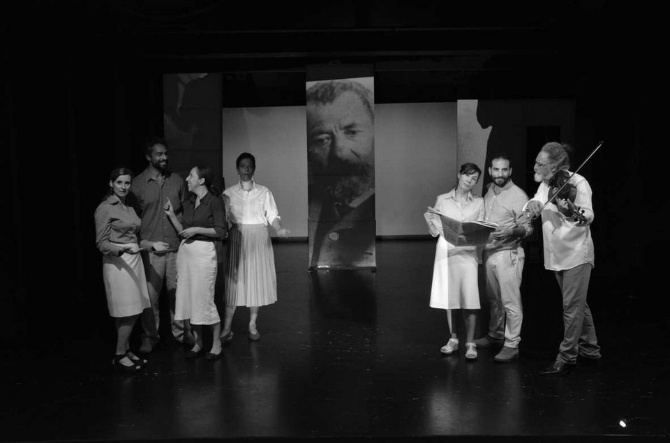 H βιογραφία του Παπαδιαμάντη στην Καλών Τεχνών -Δεν τον υποδύεται κανείς [εικόνες]  | iefimerida.gr 1