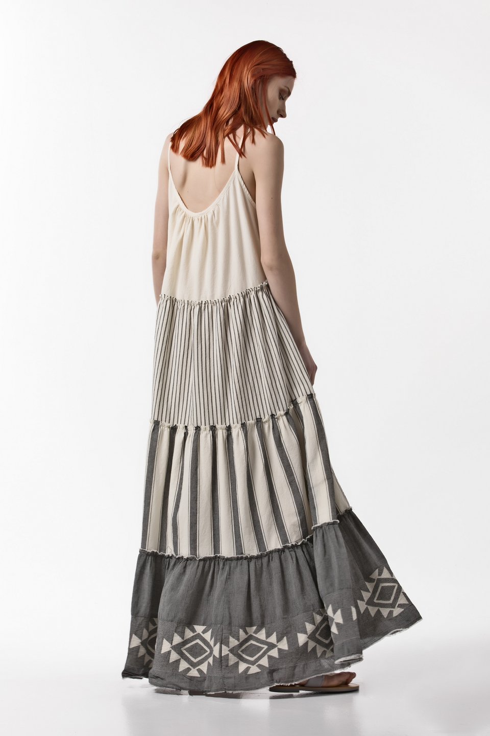 Monaco Princess -Αυτά τα καφτάνια κουβαλούν πάνω τους το ελληνικό καλοκαίρι [εικόνες] | iefimerida.gr 8