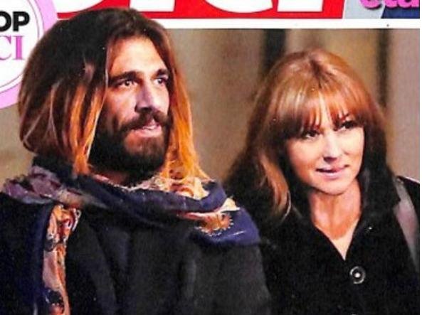 Αυτός είναι ο νέος σύντροφος της Μόνικα Μπελούτσι -Μαλλιάς, καλλιτέχνης, λίγο χίπις | iefimerida.gr 0