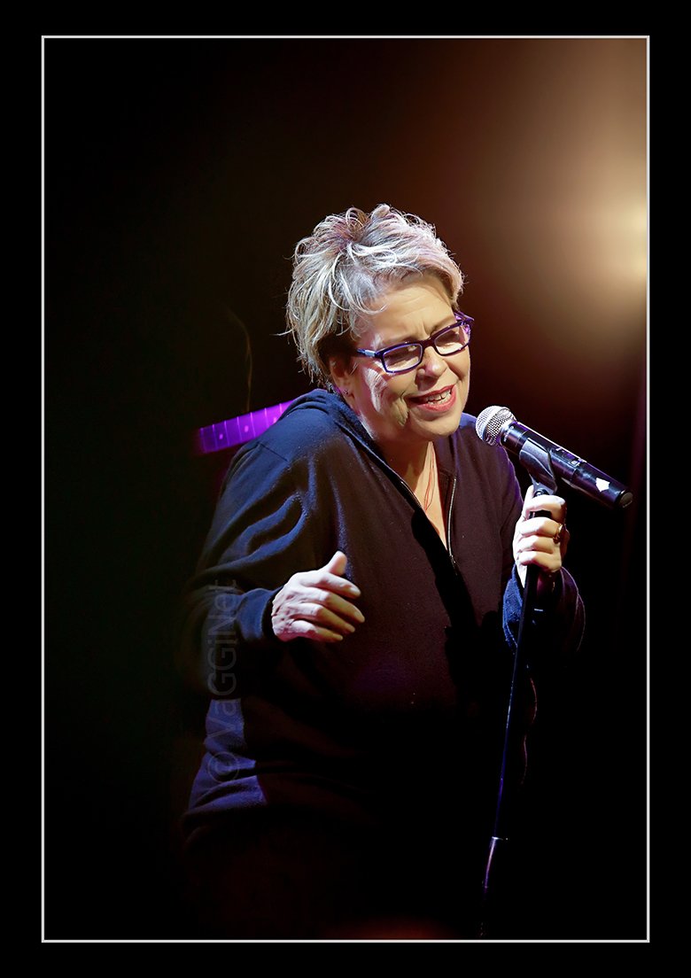 Συναυλίες μέσα από το φακό της Ευαγγελίας Θωμάκου: Η αγωνία της πρεμιέρας, η αγαλλίαση του τέλους [εικόνες]  | iefimerida.gr 0