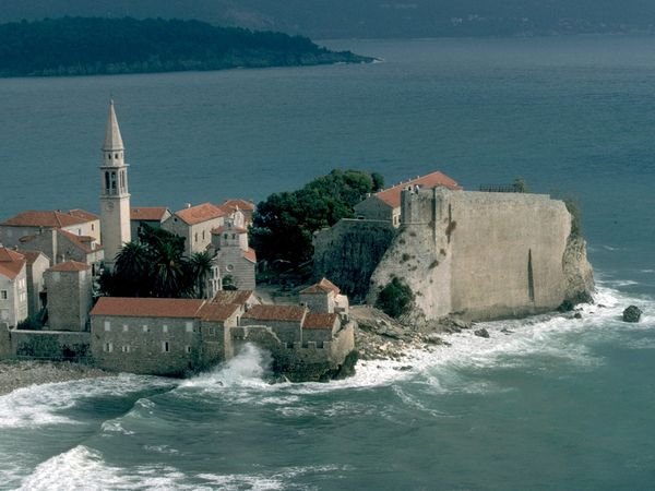 Lonely Planet: Τα δέκα ταξίδια που πρέπει να κάνετε μέσα στο 2013 [εικόνες] | iefimerida.gr 1