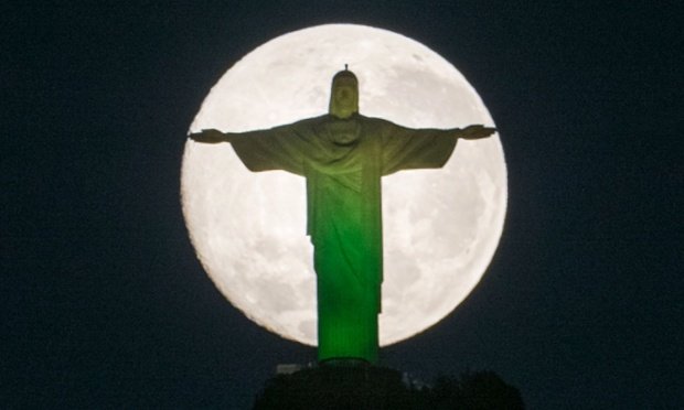 Το σούπερ φεγγάρι έλαμψε το  Σαββατοκύριακο –Μαγευτικές φωτογραφίες από διάφορα μέρη του κόσμου [εικόνες] | iefimerida.gr 1