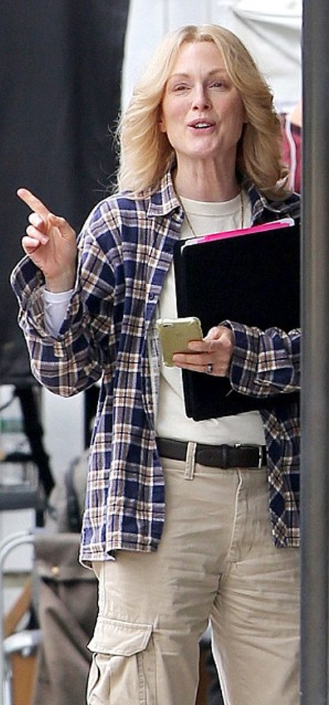 Η Τζούλιαν Μουρ έγινε κατάξανθη [εικόνες] | iefimerida.gr 1