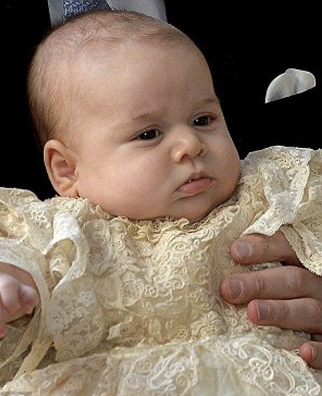 Οι ομοιότητες του πρίγκιπα Τζορτζ με την αδικοχαμένη Νταϊάνα [εικόνες] | iefimerida.gr 0