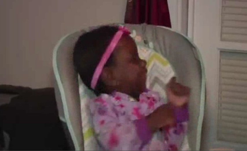 Η άσχημη πλευρά των social media: «Τρόλαραν» μωρό που πάσχει από σπάνια ασθένεια [εικόνες] | iefimerida.gr 1