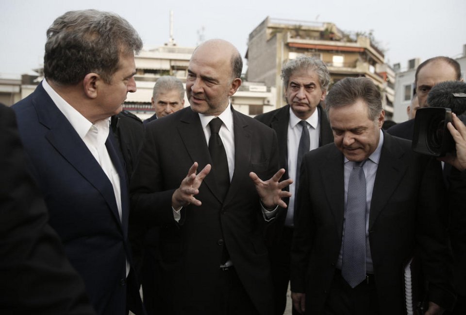 Ο Μοσκοβισί στο μετρό -Επισκέφθηκε τον υπό κατασκευή σταθμό στον Κορυδαλλό [εικόνες] | iefimerida.gr 3