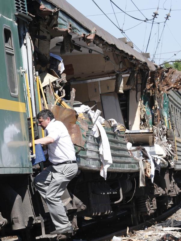 Σύγκρουση τρένων στη Μόσχα -Τουλάχιστον πέντε νεκροί και δεκάδες τραυματίες [εικόνες] | iefimerida.gr 3