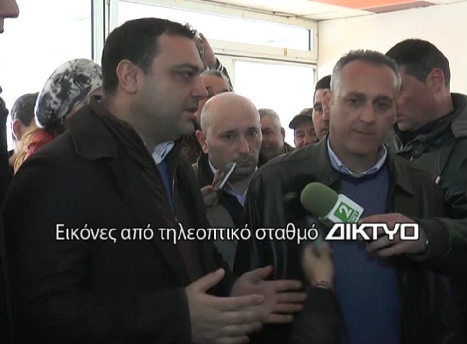 Ο Βούλγαρος υπουργός Μεταφορών στο μπλόκο του Προμαχώνα: Ανοίξτε για τα φορτηγά [εικόνες] | iefimerida.gr 1