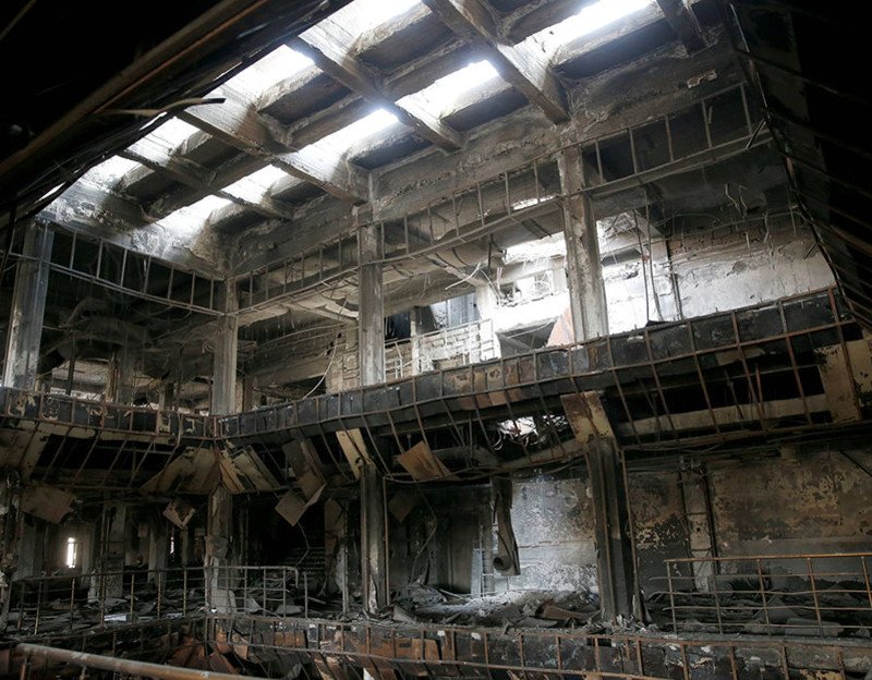 Ενας ιστορικός στη Μοσούλη σχεδιάζει την ανοικοδόμηση της βιβλιοθήκης [εικόνες] | iefimerida.gr 4