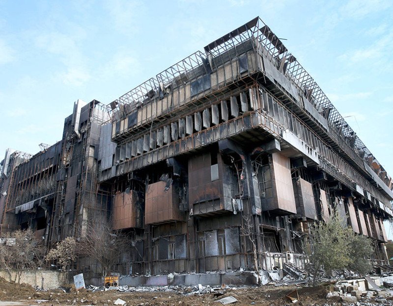 Ενας ιστορικός στη Μοσούλη σχεδιάζει την ανοικοδόμηση της βιβλιοθήκης [εικόνες] | iefimerida.gr 0