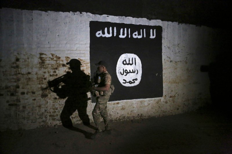 Βρέθηκε λίστα με 173 επίδοξους καμικάζι του ISIS -Πρώτος στόχος των τρομοκρατών η Ευρώπη | iefimerida.gr 0
