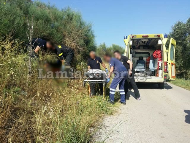 Τραγικό τέλος για μοτοσυκλετιστή: Εχασε τον έλεγχο και έπεσε από ύψος 10 μέτρων [εικόνες] | iefimerida.gr 2