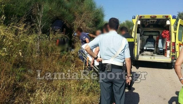 Τραγικό τέλος για μοτοσυκλετιστή: Εχασε τον έλεγχο και έπεσε από ύψος 10 μέτρων [εικόνες] | iefimerida.gr 1