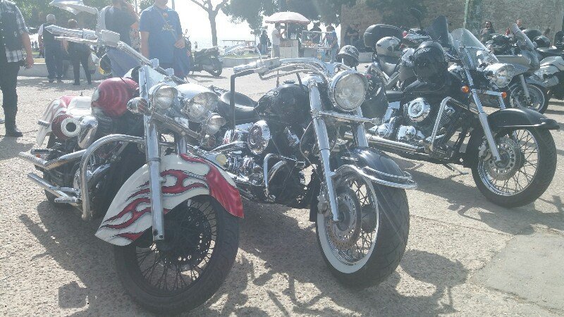 Θεσσαλονίκη: Πορεία μοτοσικλετιστών για τον φόρο στο κράνος και τα διόδια [εικόνες & βίντεο] | iefimerida.gr 2