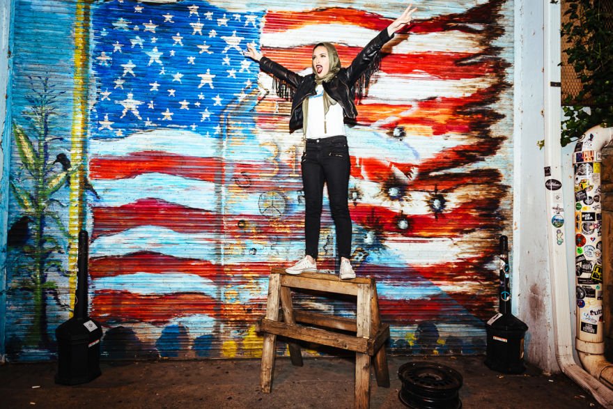 Πρώτη φορά: Μουσουλμάνα με μαντίλι εξώφυλλο στο Playboy [εικόνες] | iefimerida.gr 0