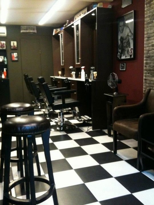 Πίσω στα μπαρμπέρικα της Αθήνας – Η ρετρό συνήθεια που αναβιώνει στην πόλη [εικόνες]  | iefimerida.gr 5