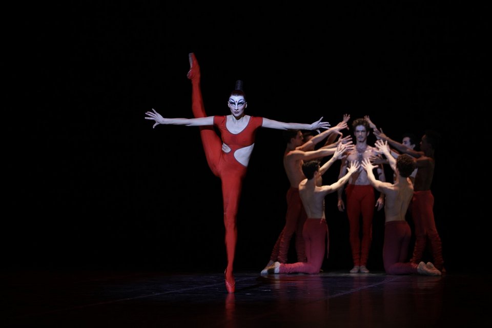 2+2 μοναδικές βραδιές χορού -Τα μπαλέτα Μπολσόι και Μπεζάρ στο Ηρώδειο [εικόνες]  | iefimerida.gr 1