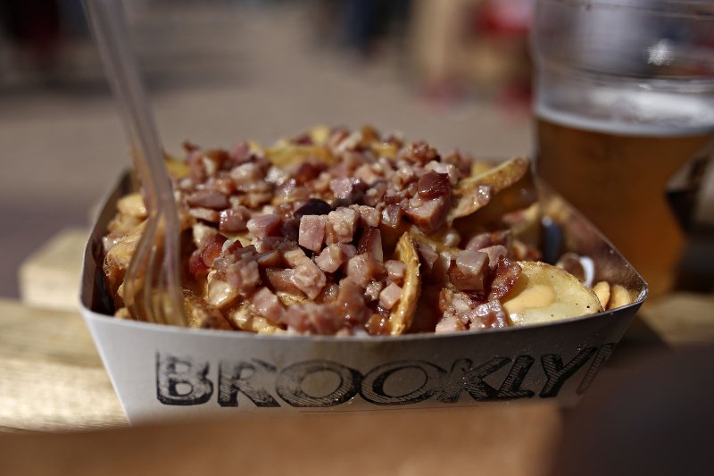 Αλμυρή αμαρτία: Η γιορτή του μπέργκερ στην Τεχνόπολη μέσα από 11 φωτογραφίες που ανοίγουν την όρεξη [εικόνες] | iefimerida.gr 9