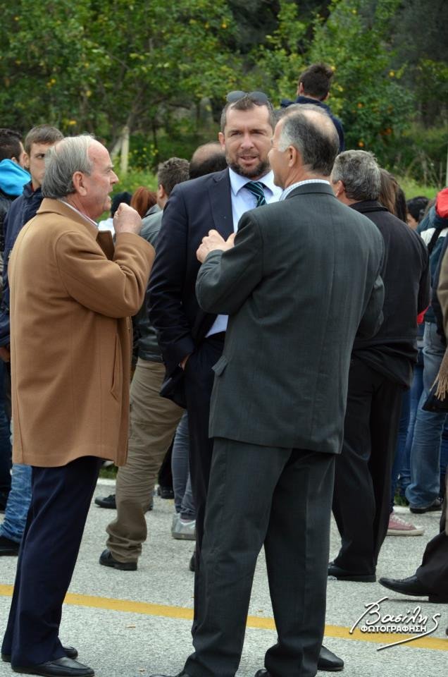 Ο Σουλτς απαντά σε επιστολή Ελλήνων δικηγόρων: Τα μέτρα τα επέβαλε η κυβέρνηση, όχι οι Θεσμοί | iefimerida.gr 0