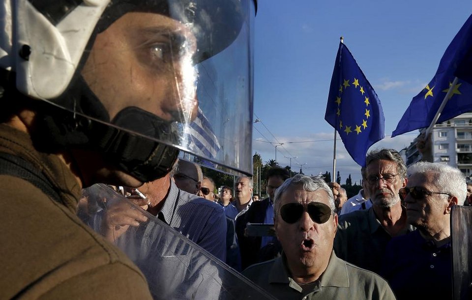 Guardian: Φωτογράφος της χρονιάς ο Γιάννης Μπεχράκης -Αυτές είναι οι καλύτερες φωτογραφίες που έβγαλε [εικόνες] | iefimerida.gr 20